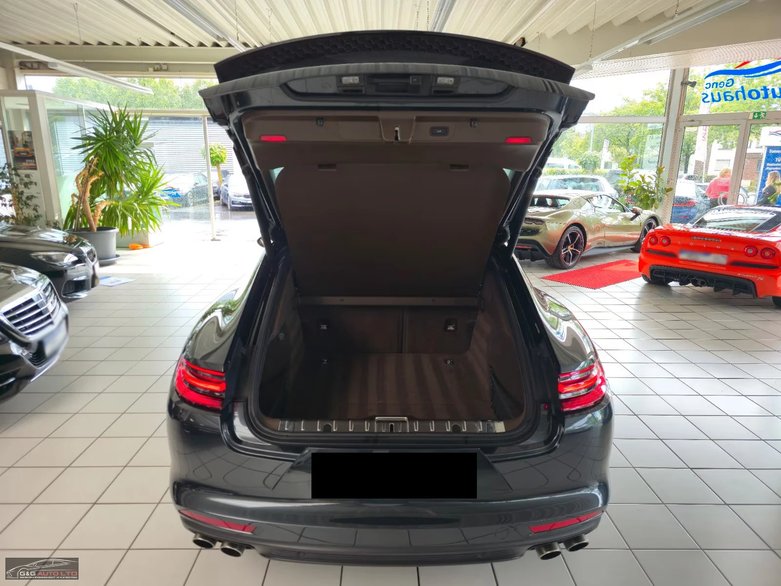 Porsche Panamera 4S/441HP/MATRIX/SOFTCLOSE/CAM/BOSE/174z, снимка 9 - Автомобили и джипове - 53886543
