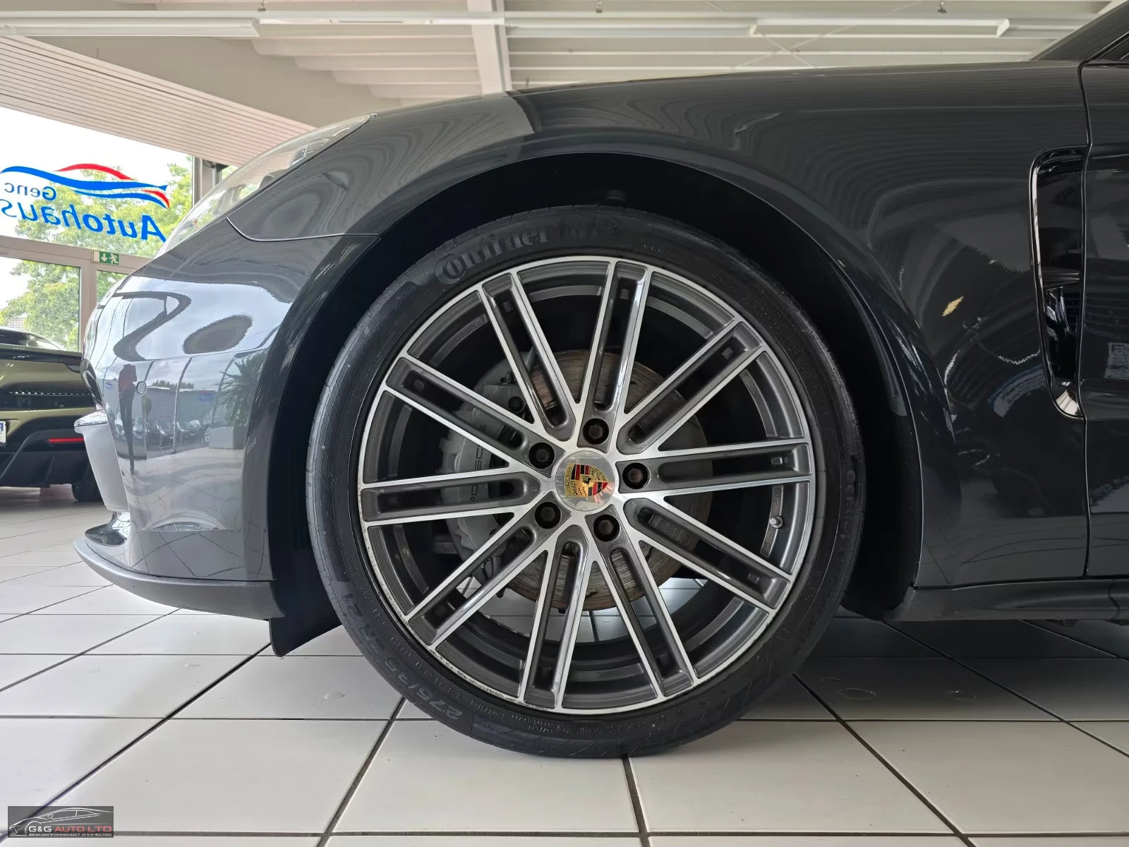 Porsche Panamera 4S/441HP/MATRIX/SOFTCLOSE/CAM/BOSE/174z, снимка 2 - Автомобили и джипове - 53886543
