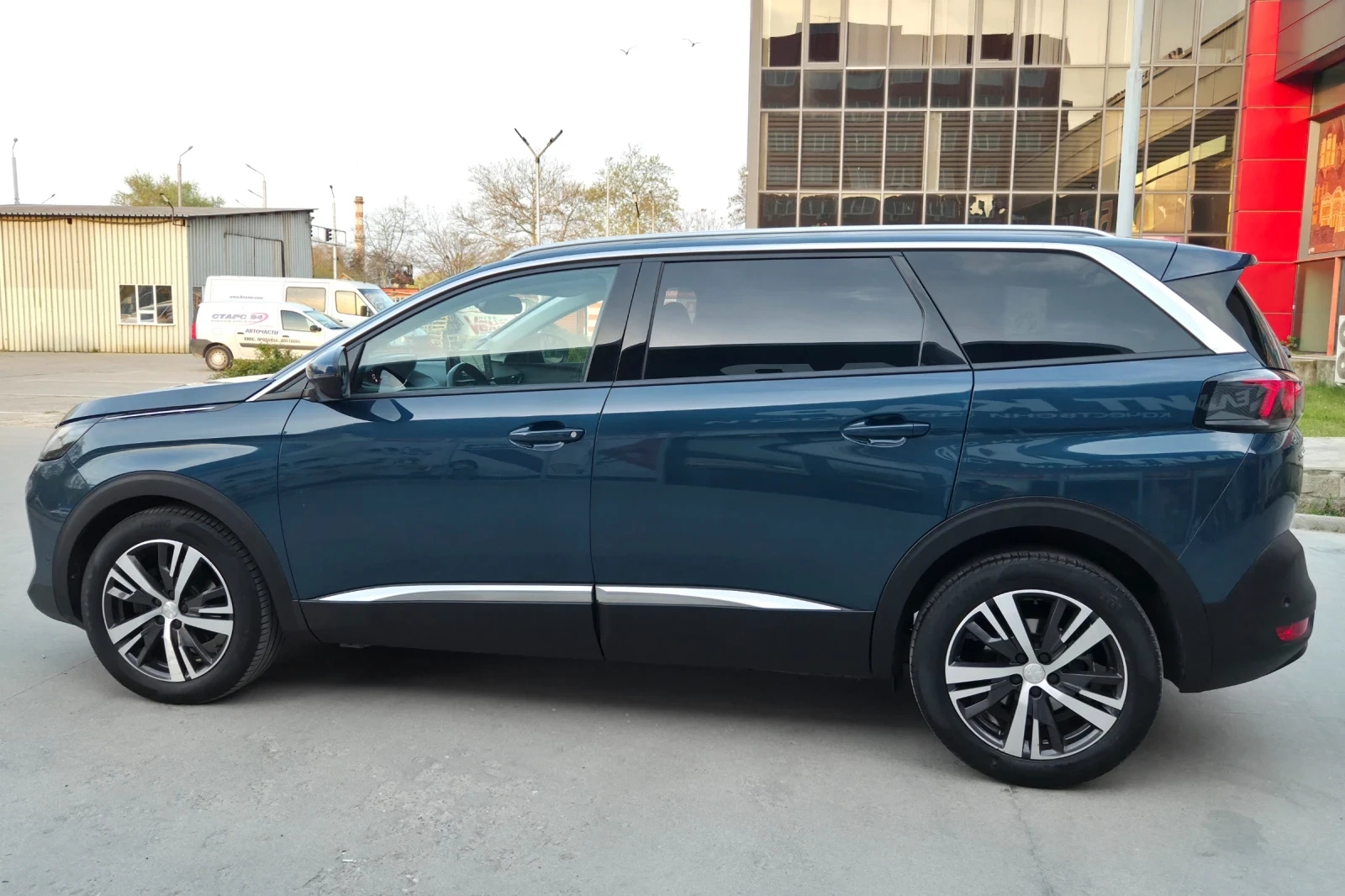 Peugeot 5008 1.5 HDI/ ALLURE/ KEYLESS/ 7-места, снимка 5 - Автомобили и джипове - 54207510
