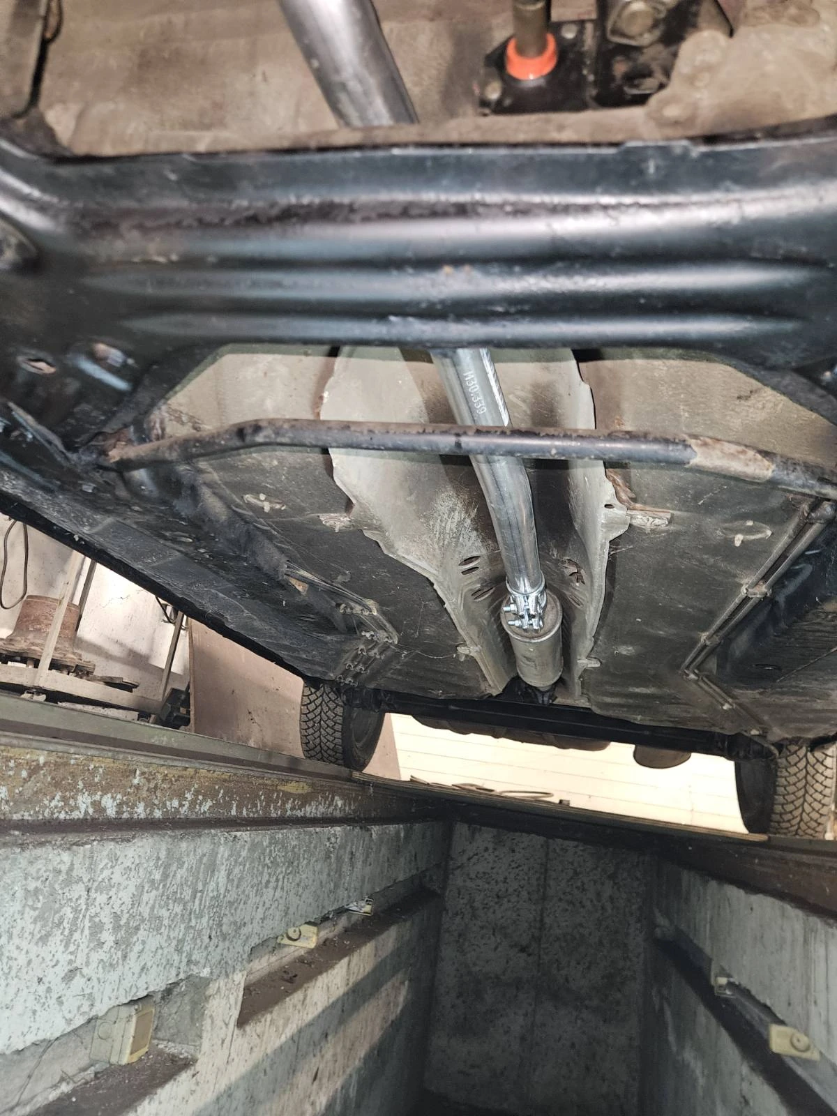 VW Jetta, снимка 10 - Автомобили и джипове - 54289202