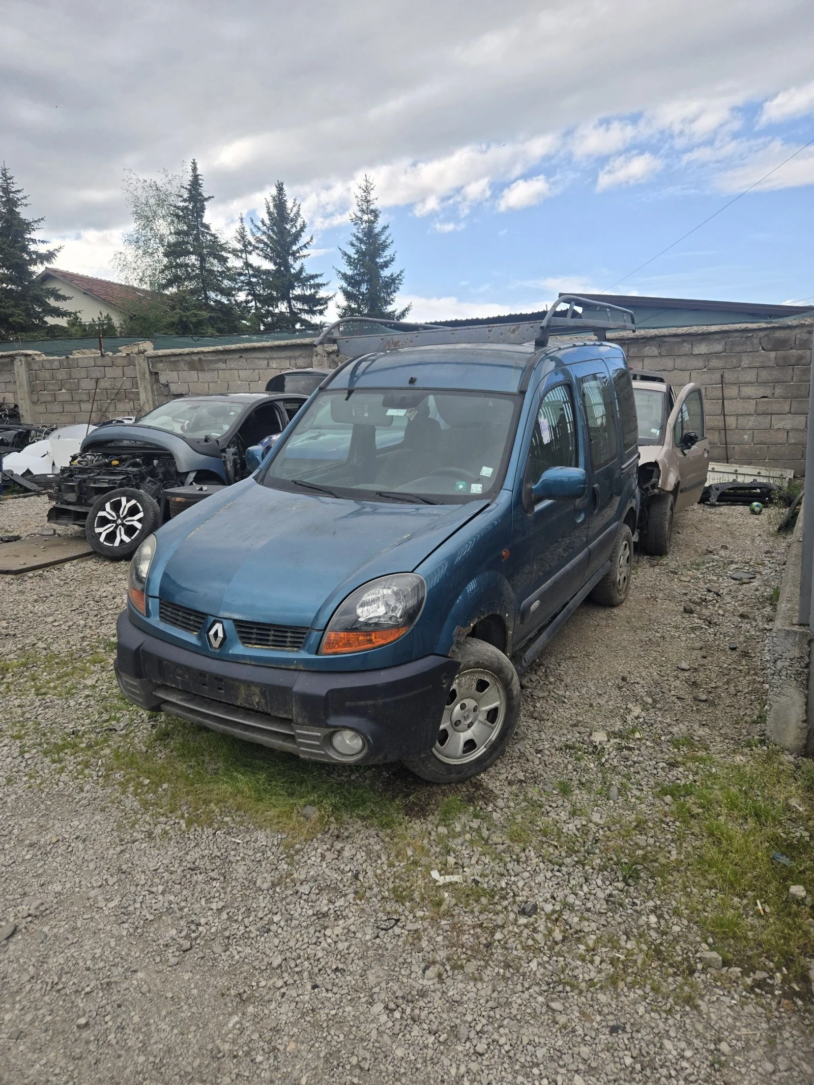 Renault Kangoo 1.9дци 4х4 на части