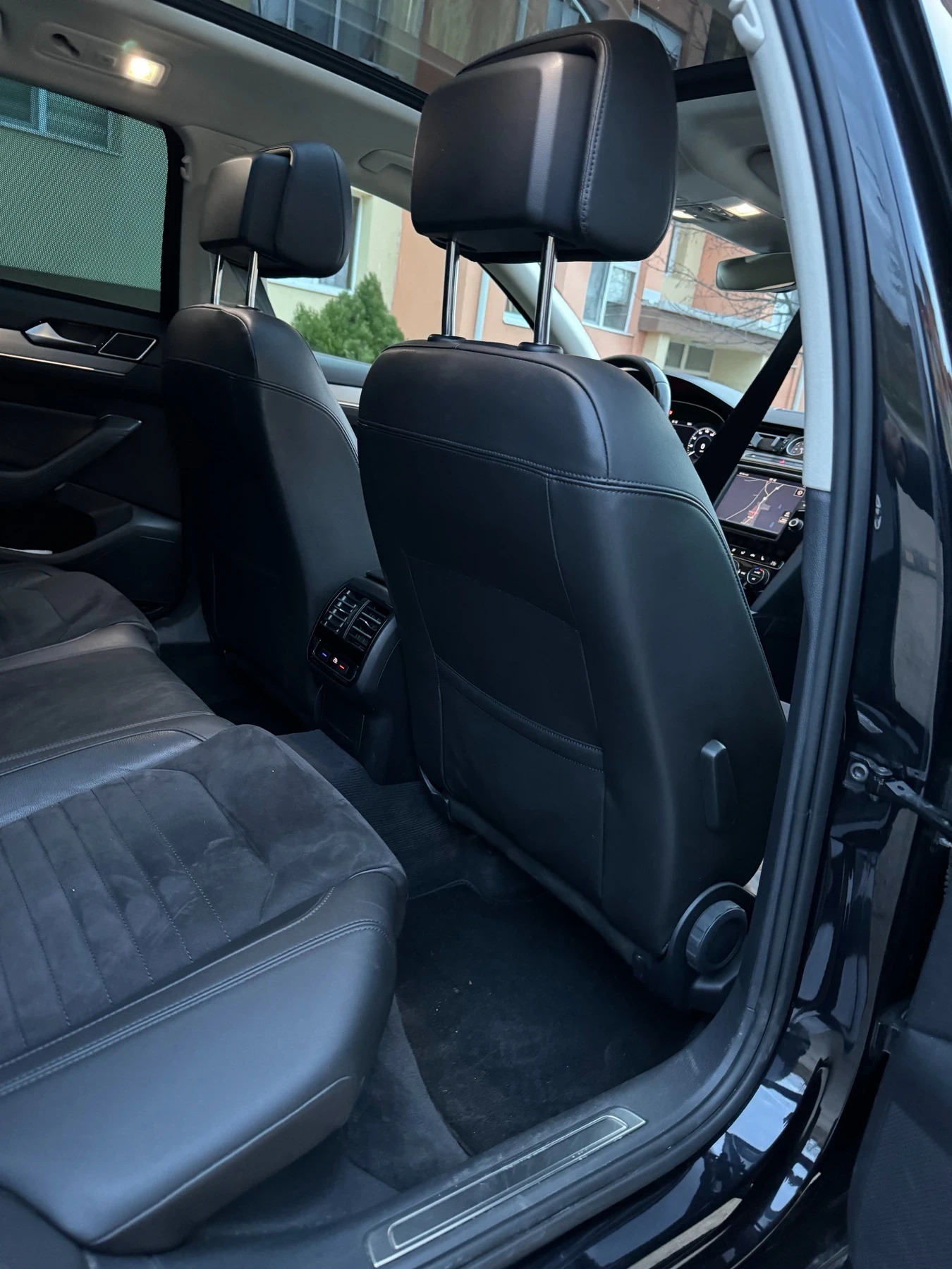 VW Passat, снимка 6 - Автомобили и джипове - 54583490
