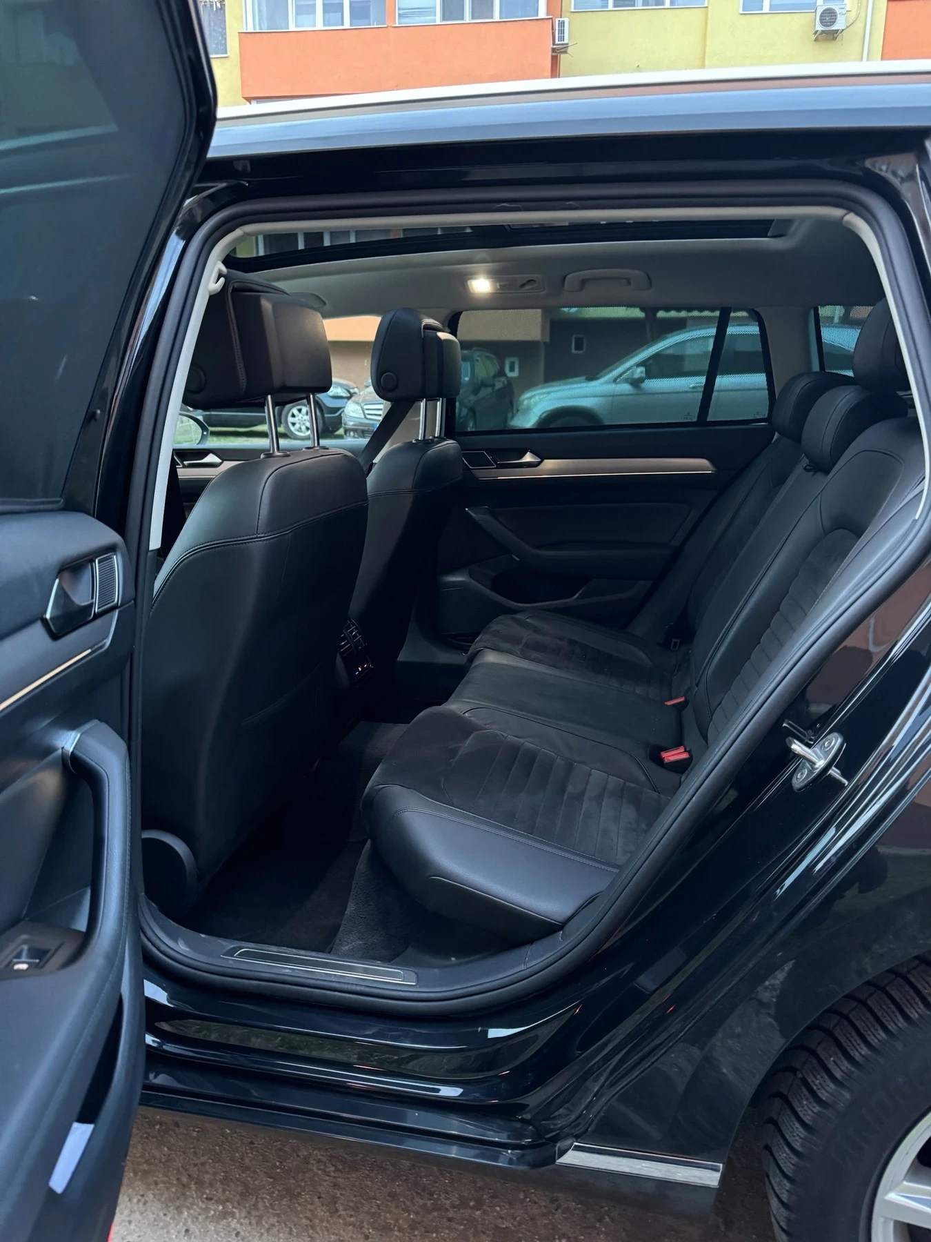 VW Passat, снимка 15 - Автомобили и джипове - 54583490