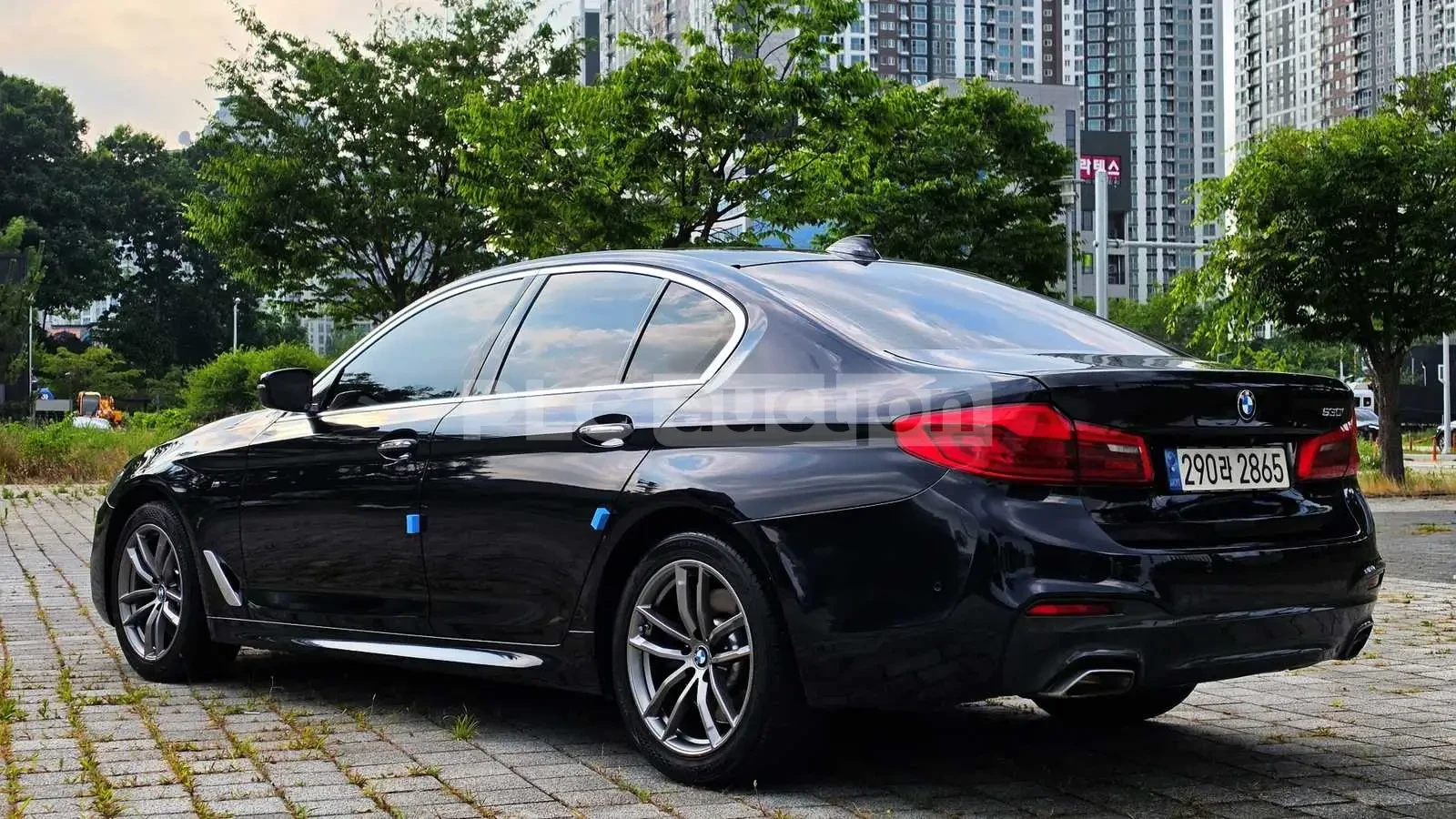 BMW 530 M SPORT+ HEAD UP/360CAM!ПАНОРАМА/ОБДУХ/ПОДГРЕВ, снимка 3 - Автомобили и джипове - 55252123