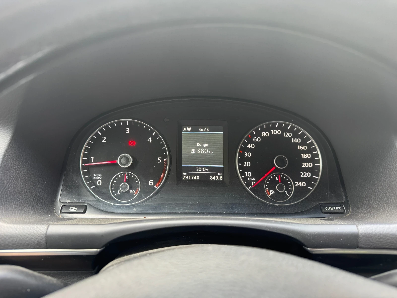 VW Touran 2.0 tdi 140 High Line, снимка 5 - Автомобили и джипове - 55340698