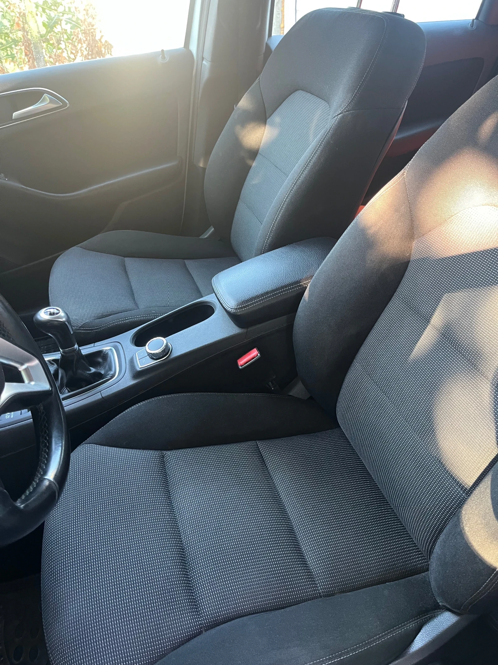 Mercedes-Benz B 200, снимка 9 - Автомобили и джипове - 55567953