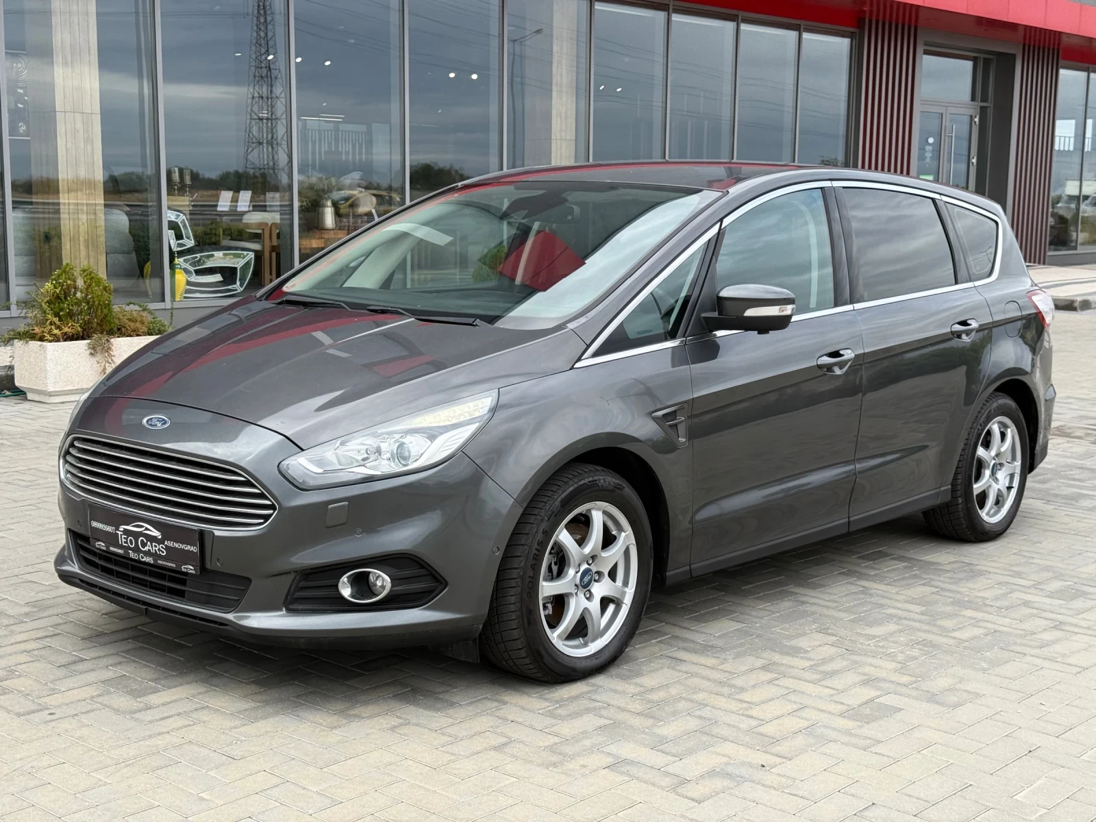 Ford S-Max 2.0 TDCi 180к.с / 6+ 1 / NAVI / DISTRONIC / KEYLES