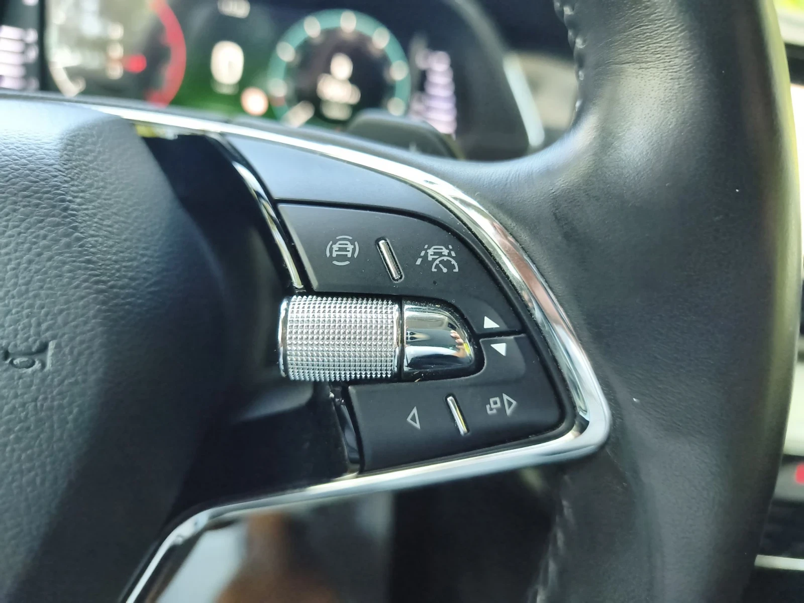 Skoda Octavia First edition / LED MATRIX  | Mobile.bg � ����������� 13