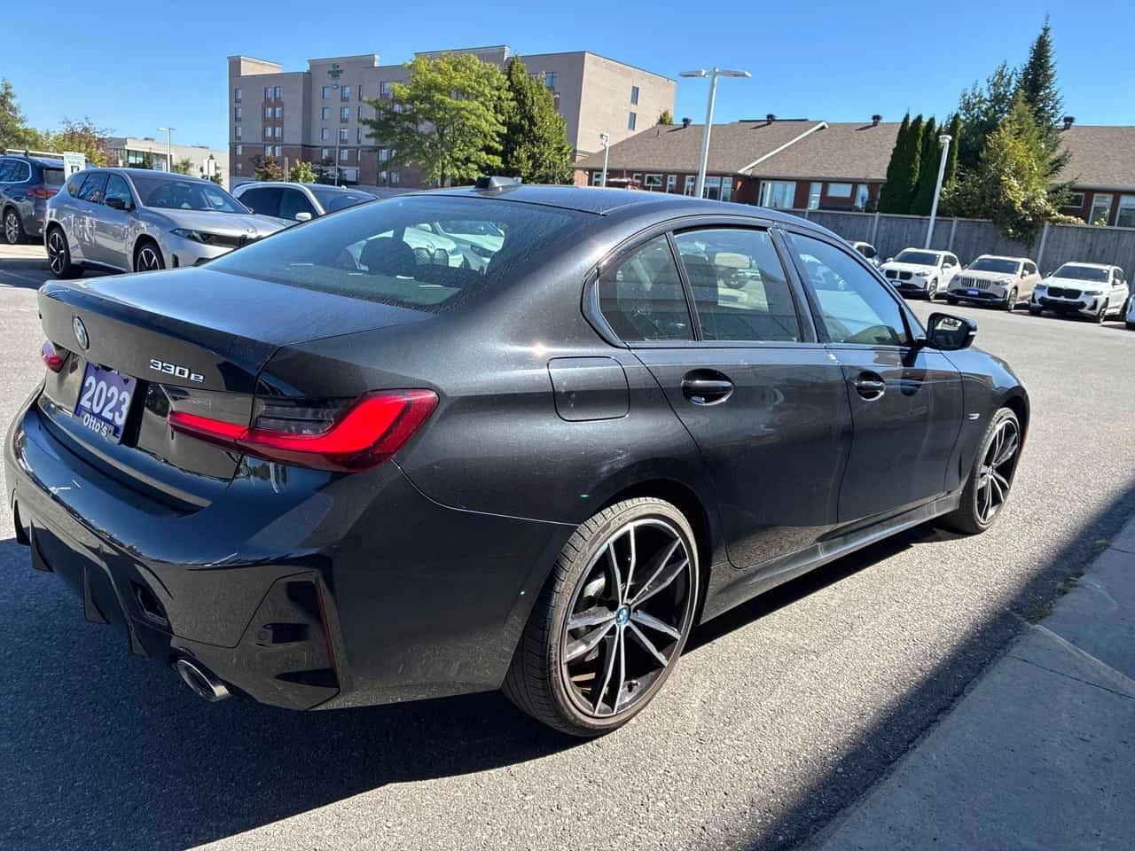 BMW 330 e xDrive * CARFAX * БЕЗ ПЪРВОНАЧАЛНА ВНОСКА, снимка 3 - Автомобили и джипове - 56233662