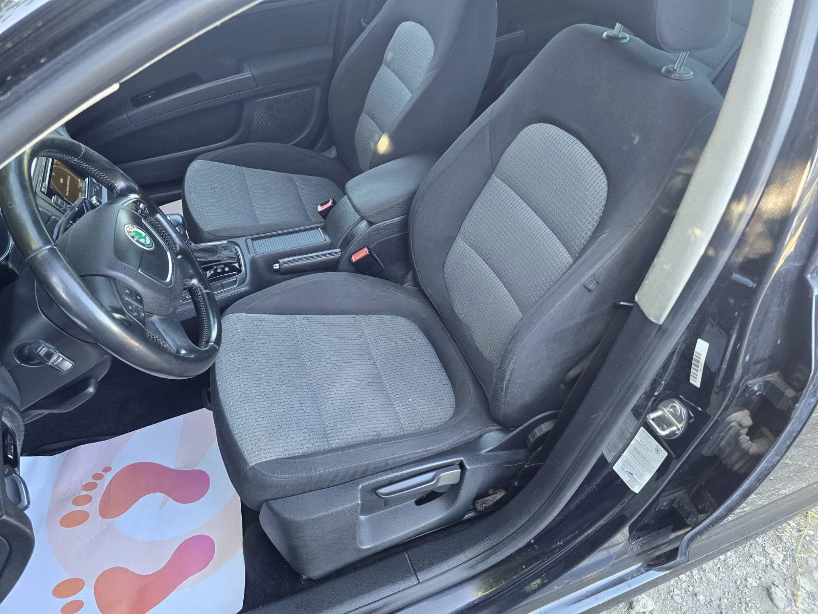 Skoda Superb 2.0TDI-DSG/NAVI/, снимка 10 - Автомобили и джипове - 56347544