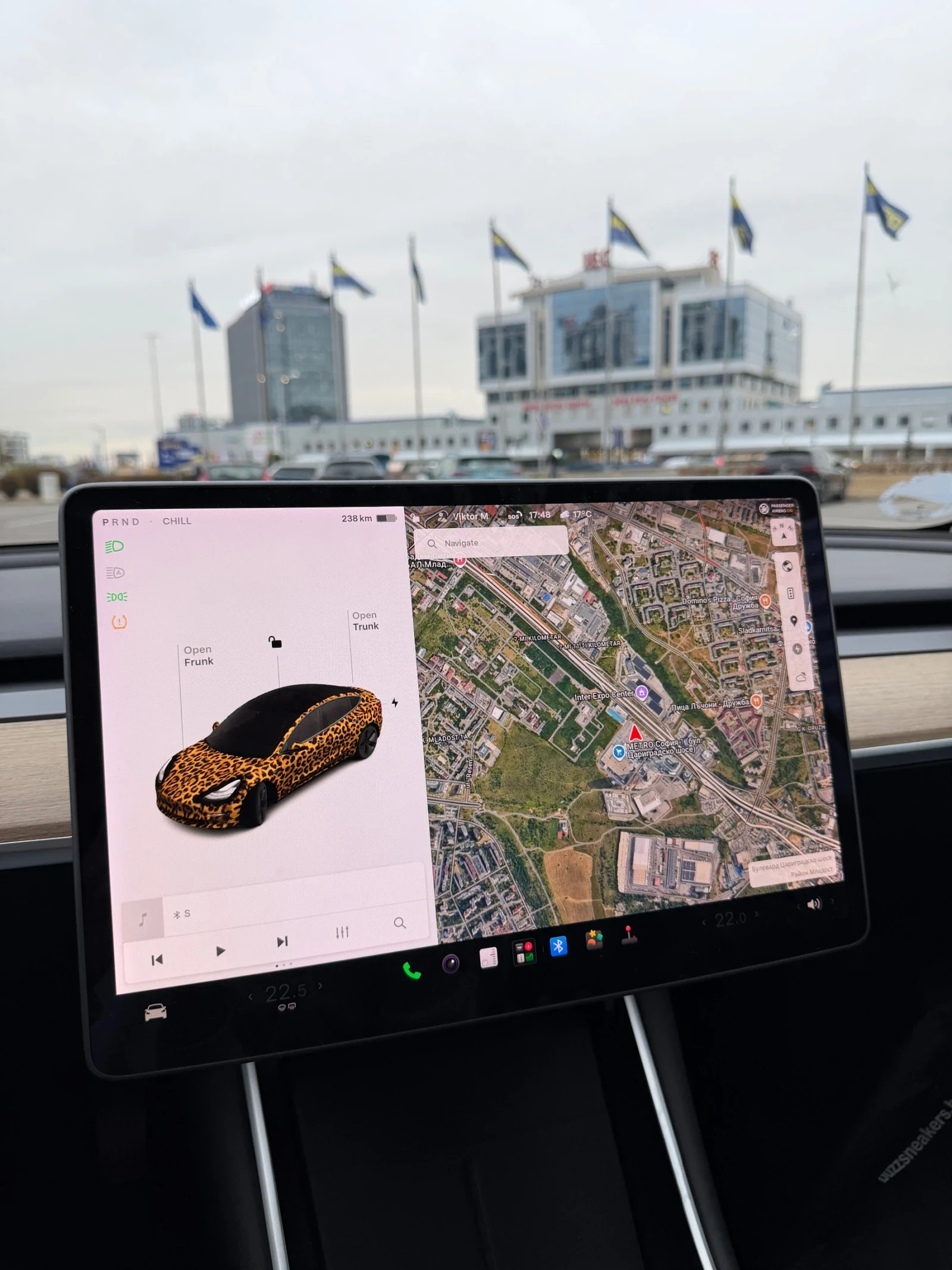 Tesla Model 3 Long Range, снимка 3 - Автомобили и джипове - 56465219