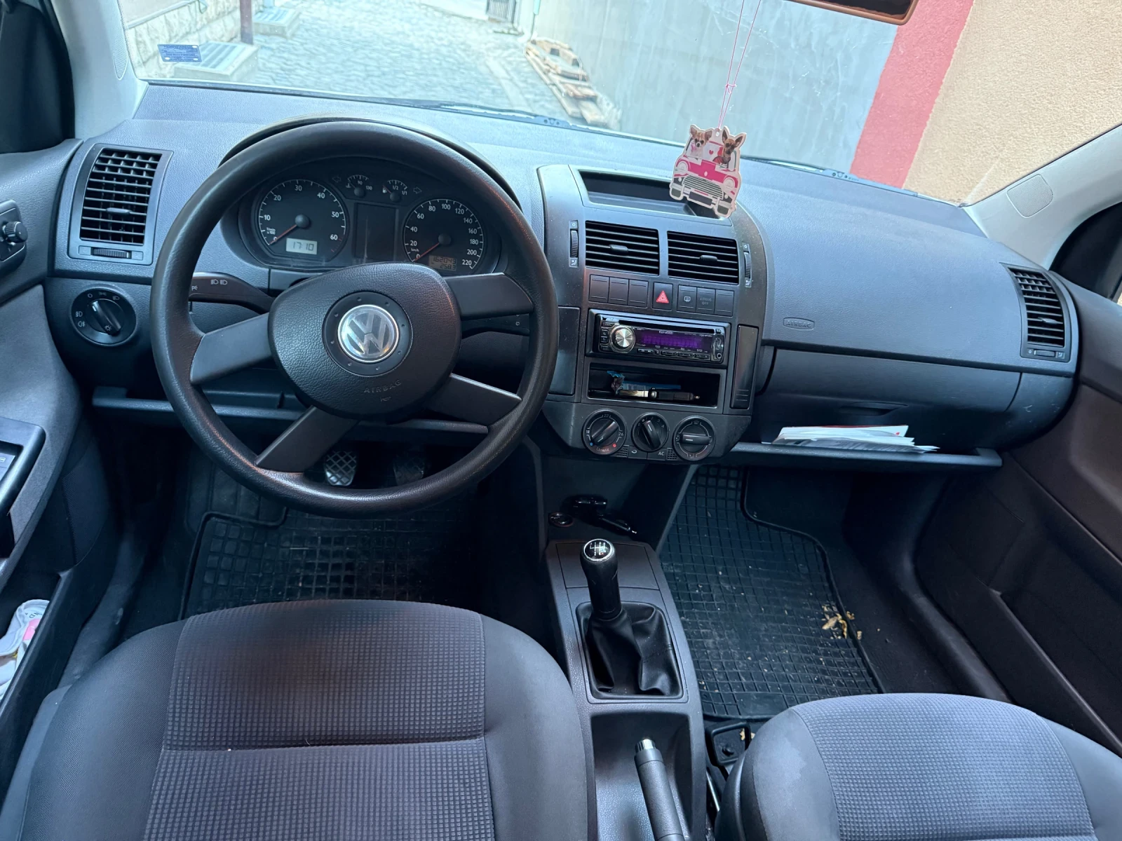 VW Polo, снимка 4 - Автомобили и джипове - 56570863
