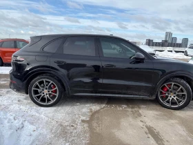 Porsche Cayenne GTS Sport Chrono Jet Black| PANO| 360| ОБДУХВАНЕ|  - 70600 € / 138081.60 лв. - 13771835 3