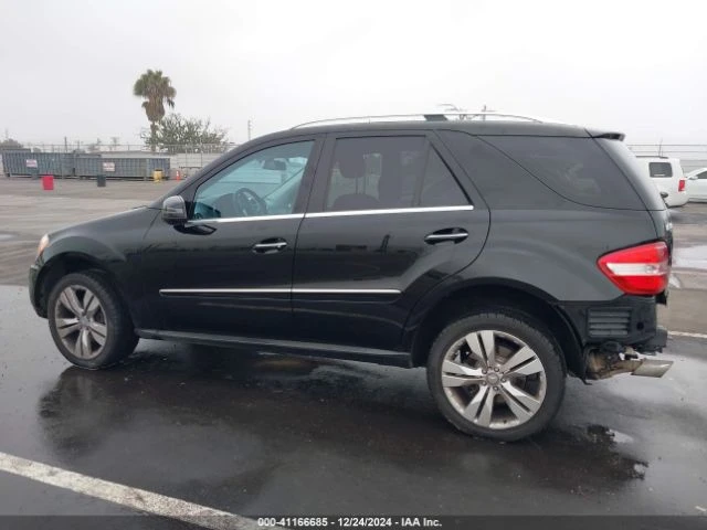 Mercedes-Benz ML 350 4MATIC, снимка 14 - Автомобили и джипове - 48512348