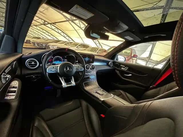 Mercedes-Benz GLC 43 AMG 4MATIC | PANO | AMG | AMBIENT | CARFAX, снимка 7 - Автомобили и джипове - 53740705