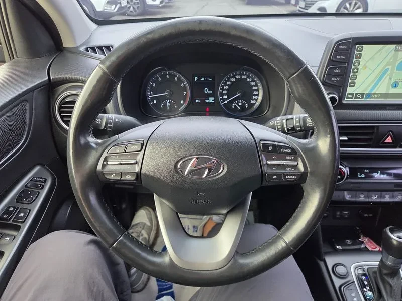 Hyundai Kona 1.6 TURBO 2WD, снимка 10 - Автомобили и джипове - 55717503