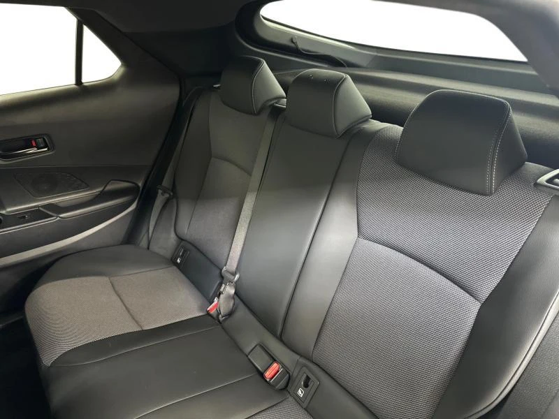 Toyota C-HR Premium LED Navi Leather, снимка 16 - Автомобили и джипове - 56711446