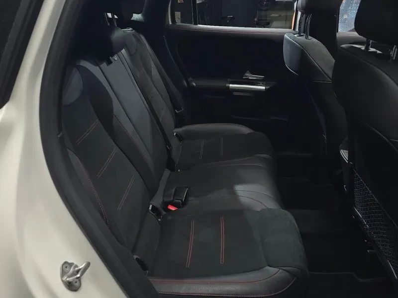 Mercedes-Benz GLA 250 4MATIC AMG/ DIST/ PANO/�������/ ������� | Mobile.bg � ����������� 12