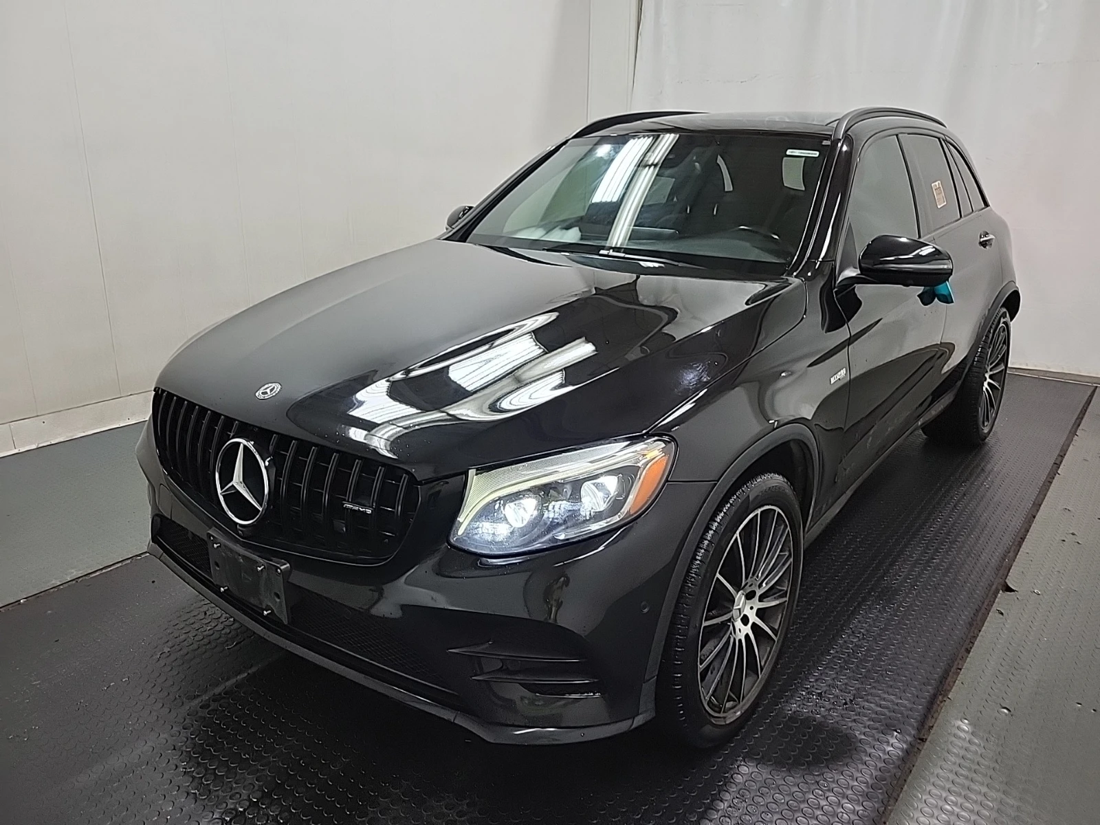 Mercedes-Benz GLC 43 AMG * 4MATIC * CARFAX * АВТОКРЕДИТ - изображение 2