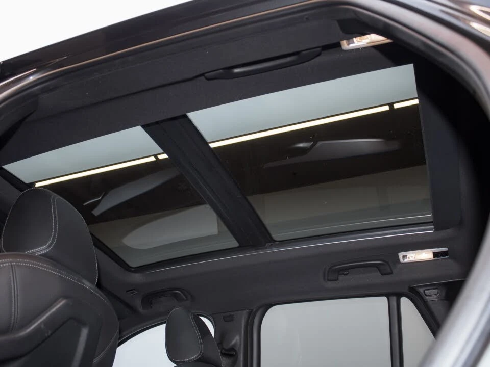 BMW X1 M-Package * АвтоКредит * (ЦЕНА ДО БГ) - изображение 6