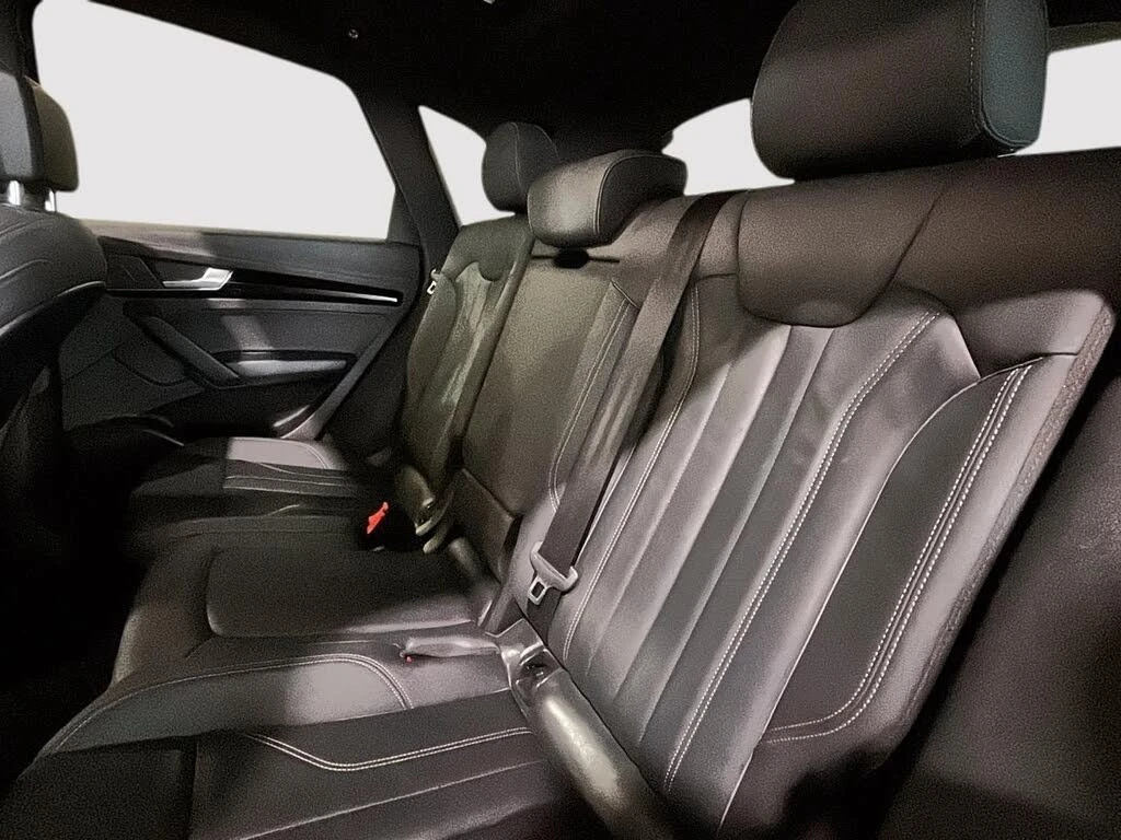 Audi Q5 * HeadUp* АвтоКредит * (ЦЕНА ДО БГ), снимка 13 - Автомобили и джипове - 54161972