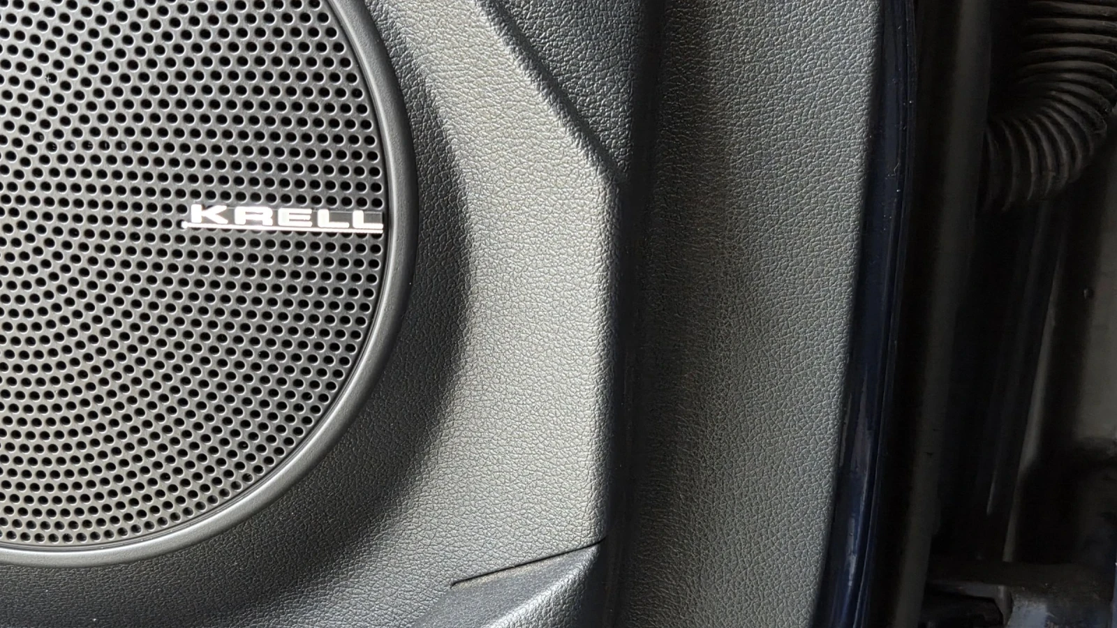 Hyundai Kona 64KWh/Blue Link/SOH100%, снимка 15 - Автомобили и джипове - 54208313