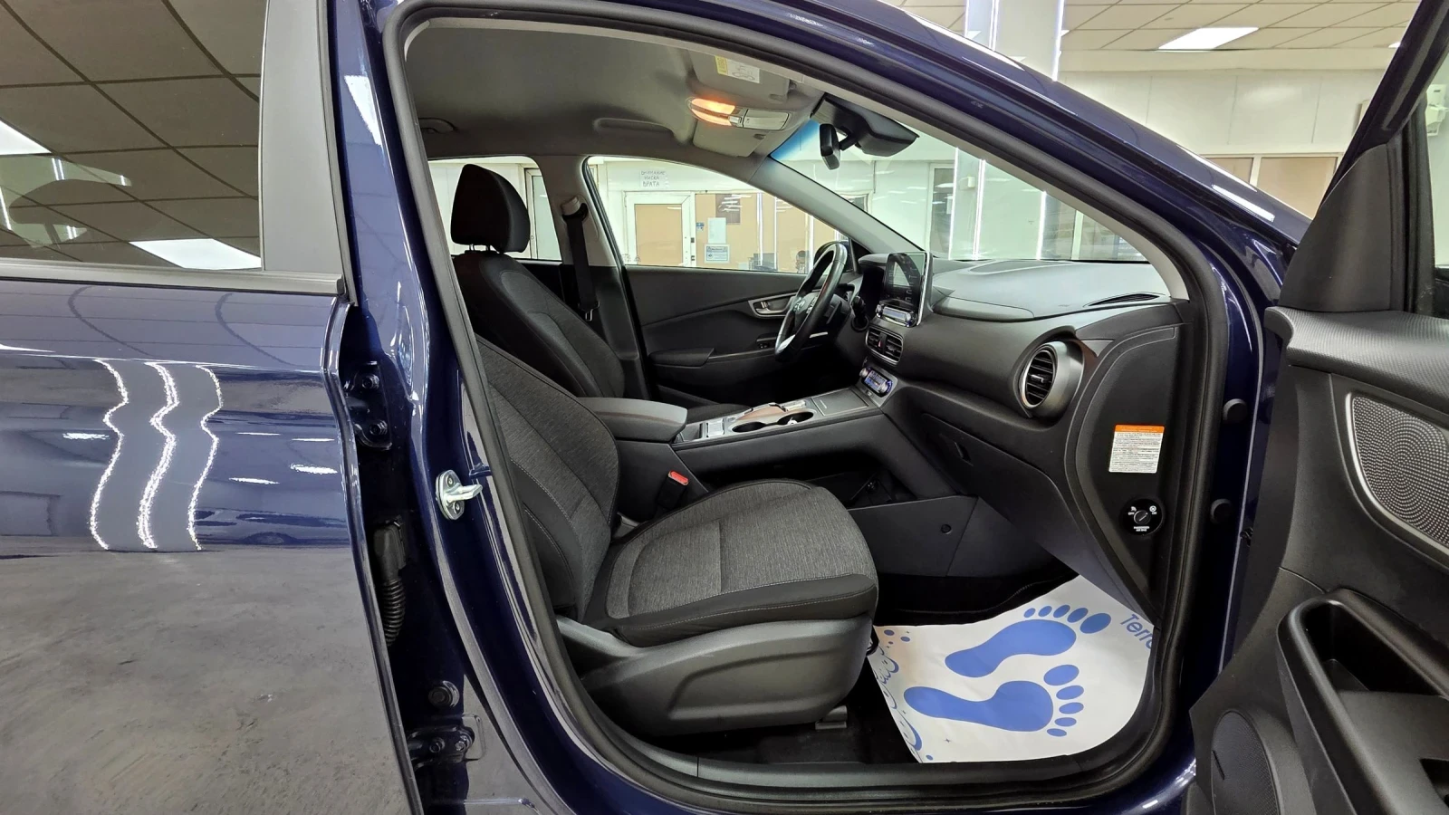 Hyundai Kona 64KWh/Blue Link/SOH100%, снимка 10 - Автомобили и джипове - 54208313