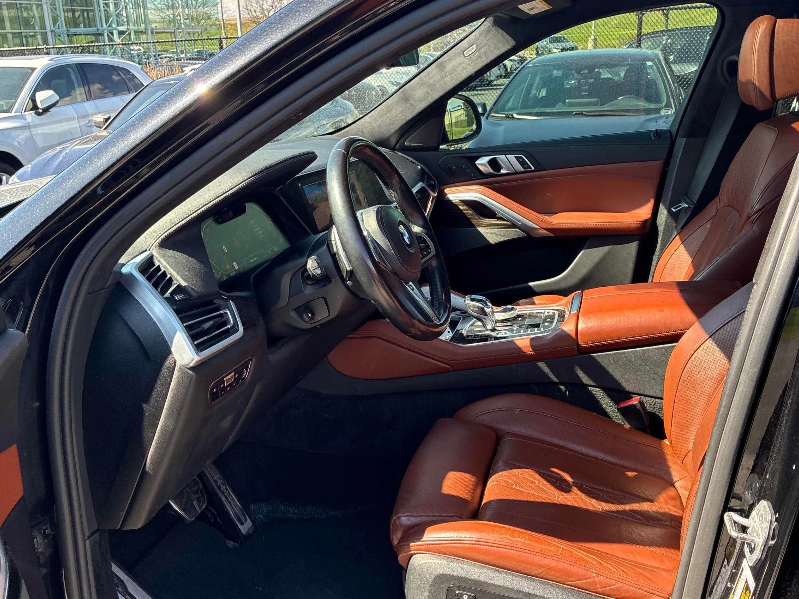 BMW X6 DISTRONIC* МАСАЖ* NIGHTVISION* 360* HEADUP, снимка 8 - Автомобили и джипове - 54479899