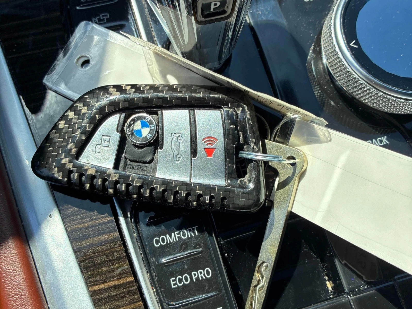 BMW X6 DISTRONIC* МАСАЖ* NIGHTVISION* 360* HEADUP, снимка 15 - Автомобили и джипове - 54479899