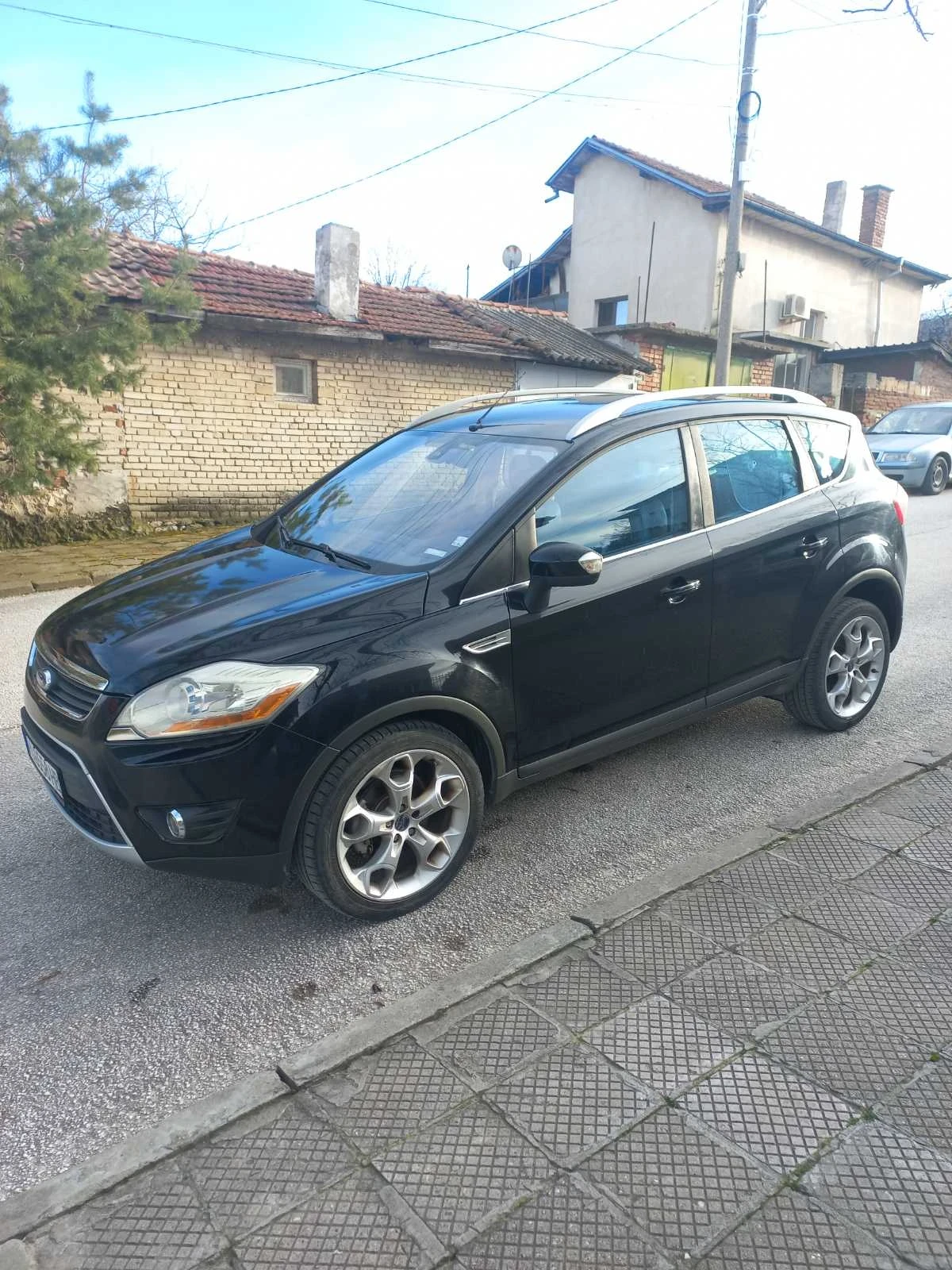 Ford Kuga, снимка 4 - Автомобили и джипове - 54618036