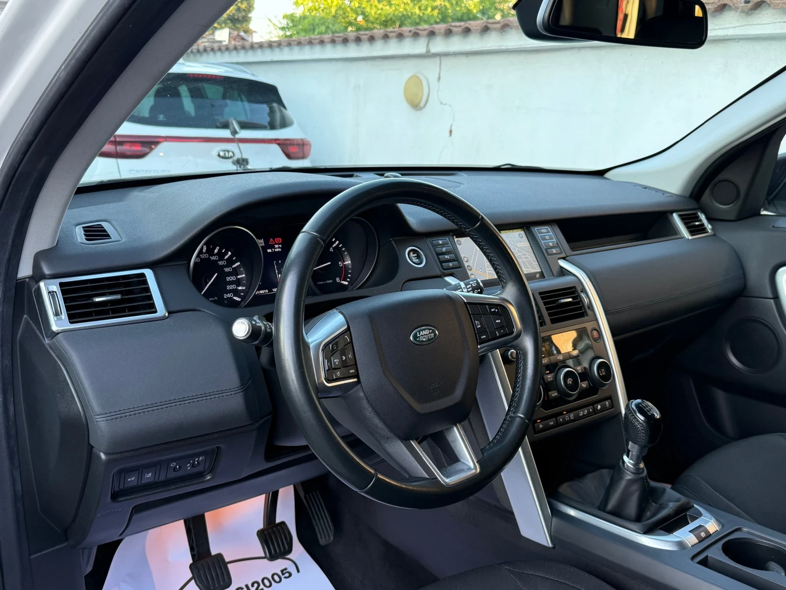 Land Rover Discovery Sport 2.0D 150HP NAVI 123000KM!!!, снимка 8 - Автомобили и джипове - 54839762