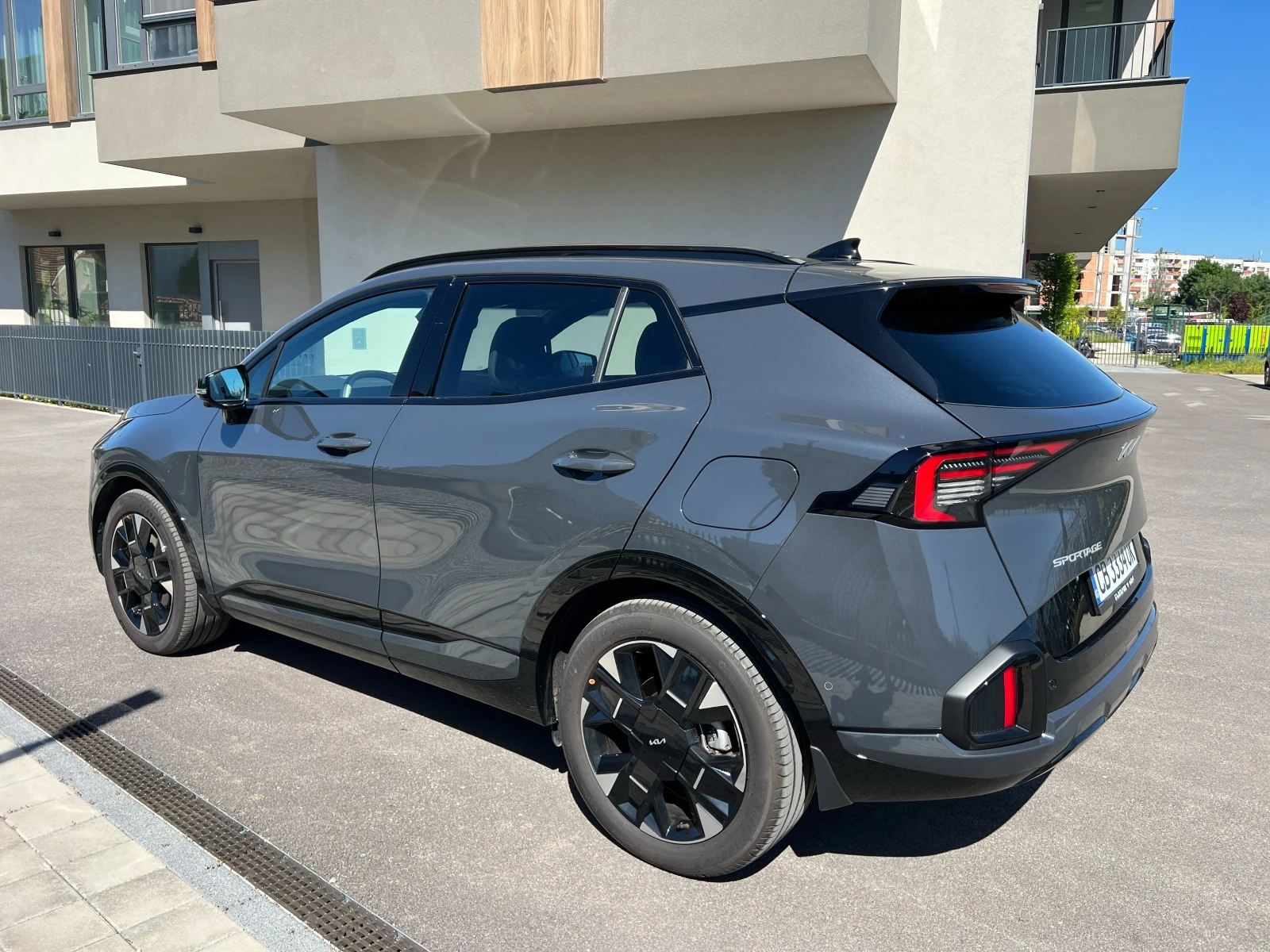 Kia Sportage Hybrid 4WD Aut GT Line, снимка 3 - Автомобили и джипове - 54963524
