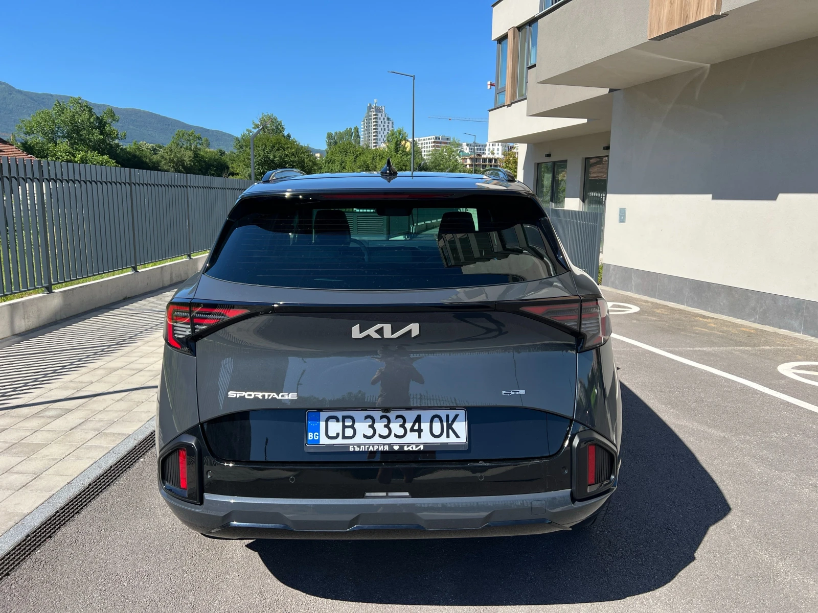Kia Sportage Hybrid 4WD Aut GT Line, снимка 4 - Автомобили и джипове - 54963524