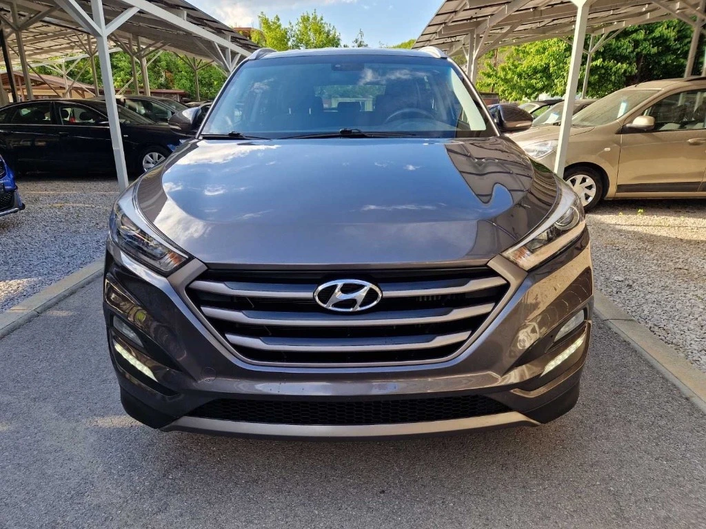 Hyundai Tucson 1.7 CRDI EURO 6B, снимка 3 - Автомобили и джипове - 54992653