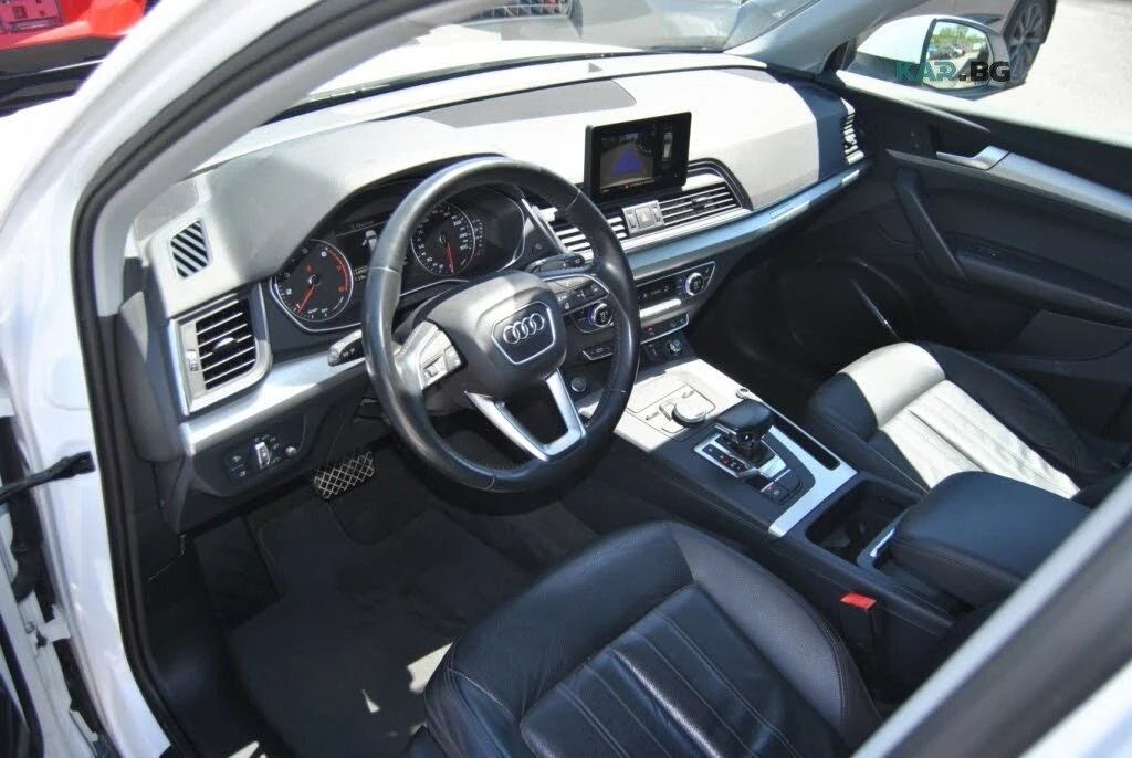 Audi Q5 * Panorama * АвтоКредит * (ЦЕНА ДО БГ, снимка 13 - Автомобили и джипове - 55059095