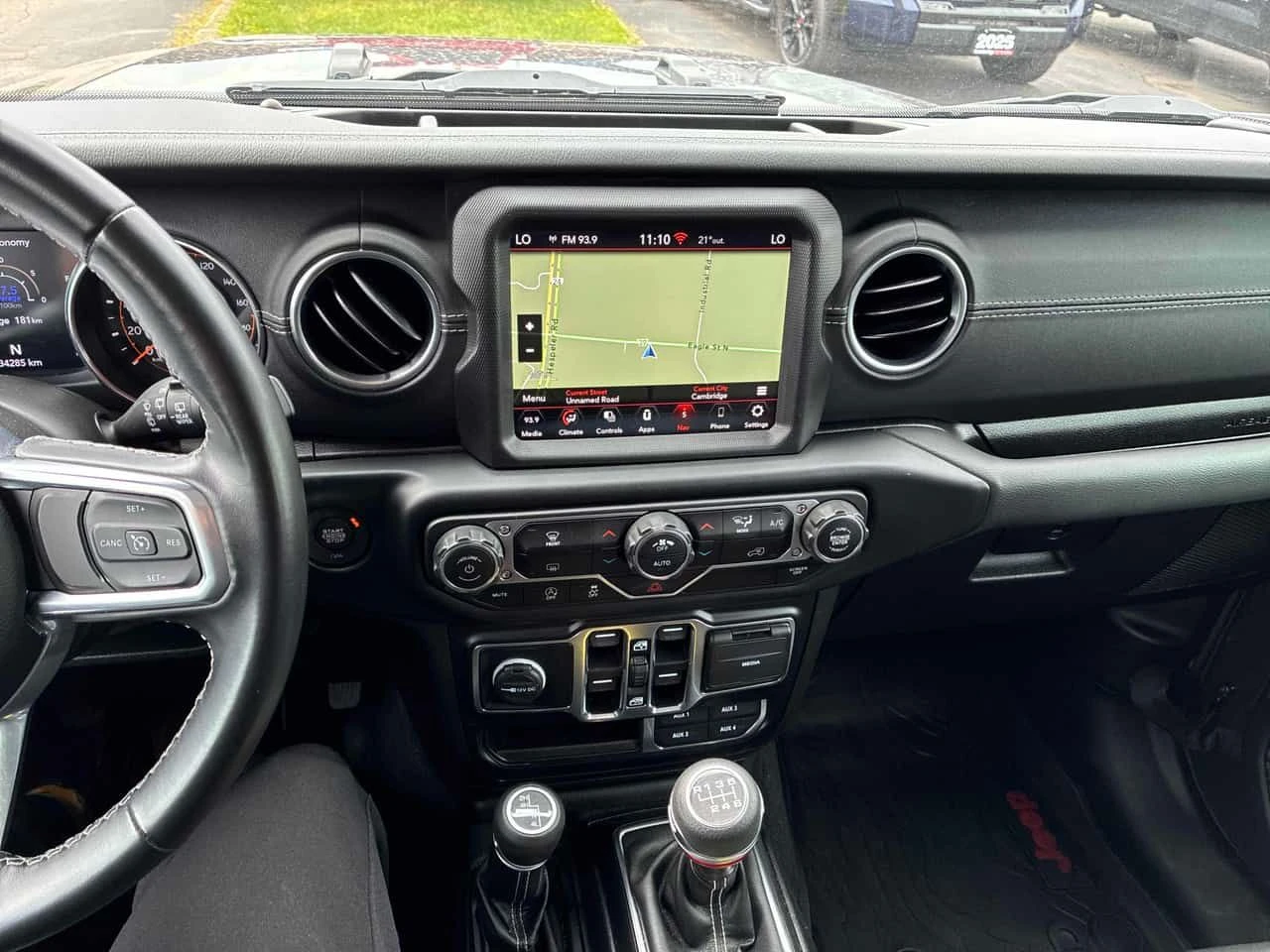 Jeep Wrangler Unlimited Sahara| АВТОКРЕДИТ БЕЗ ПЪРВОНАЧАЛНА | , снимка 9 - Автомобили и джипове - 55070821