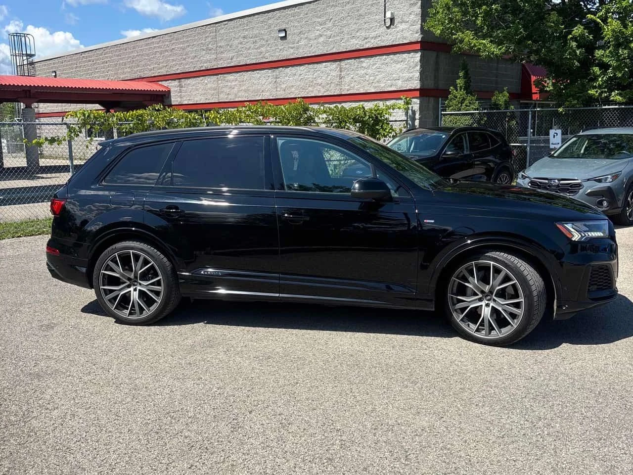 Audi Q7 Technik | CARFAX | БЕЗ ИНЦИДЕНТИ | ДВА КЛЮЧА, снимка 4 - Автомобили и джипове - 55635288