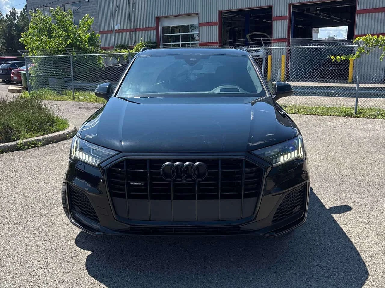 Audi Q7 Technik | CARFAX | БЕЗ ИНЦИДЕНТИ | ДВА КЛЮЧА, снимка 2 - Автомобили и джипове - 55635288