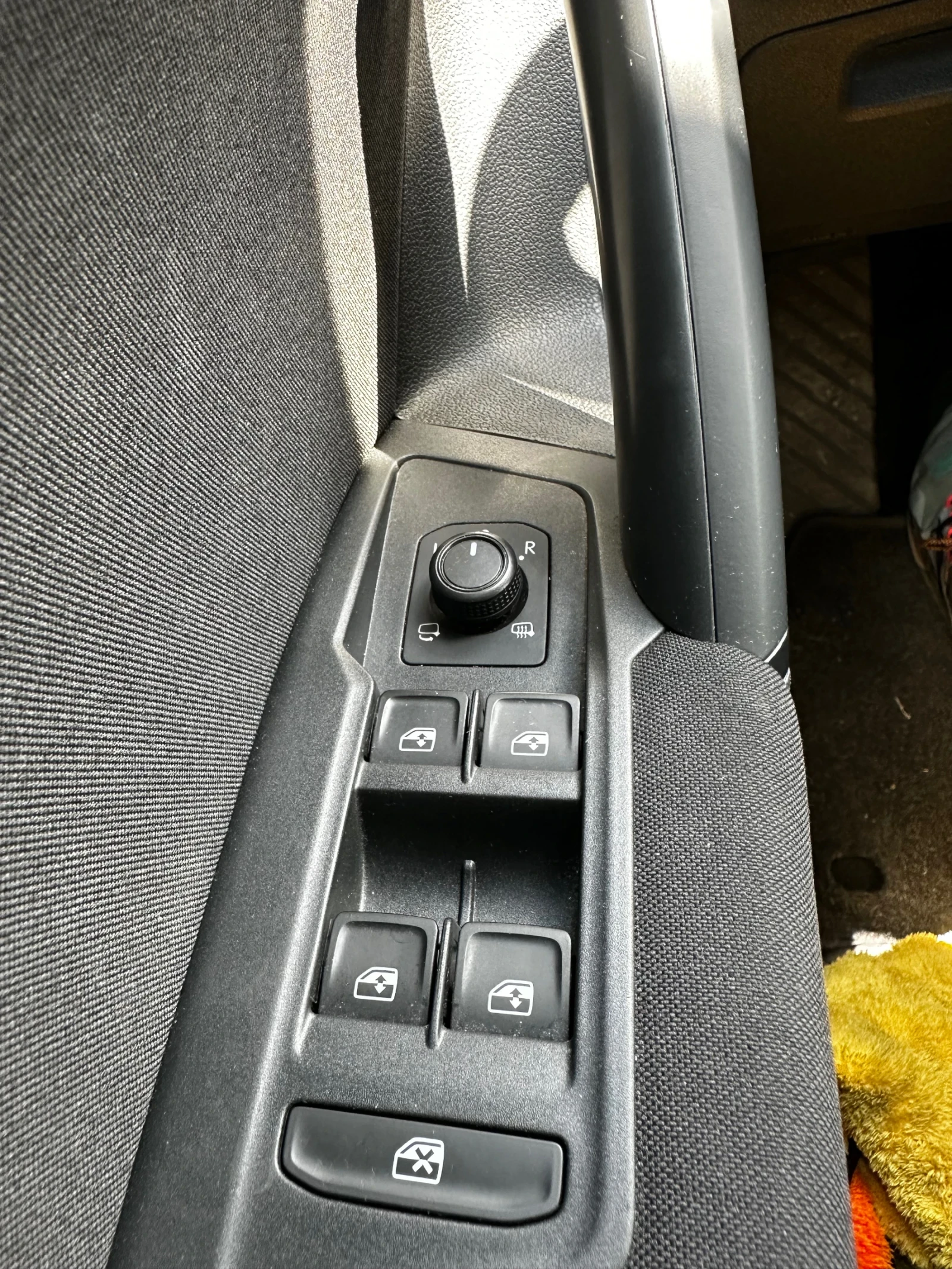 VW Tiguan, снимка 6 - Автомобили и джипове - 55691859