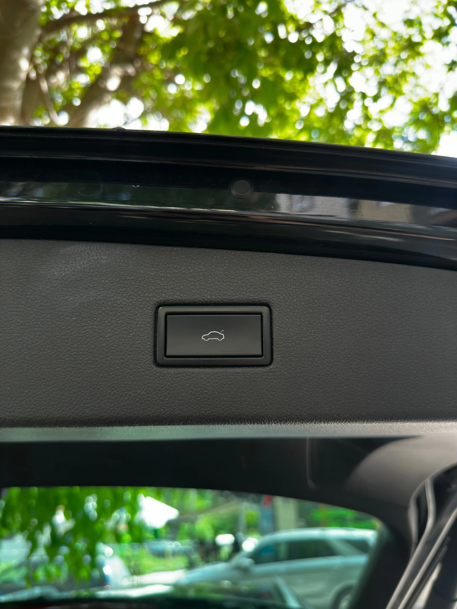 VW Tiguan, снимка 8 - Автомобили и джипове - 55691859