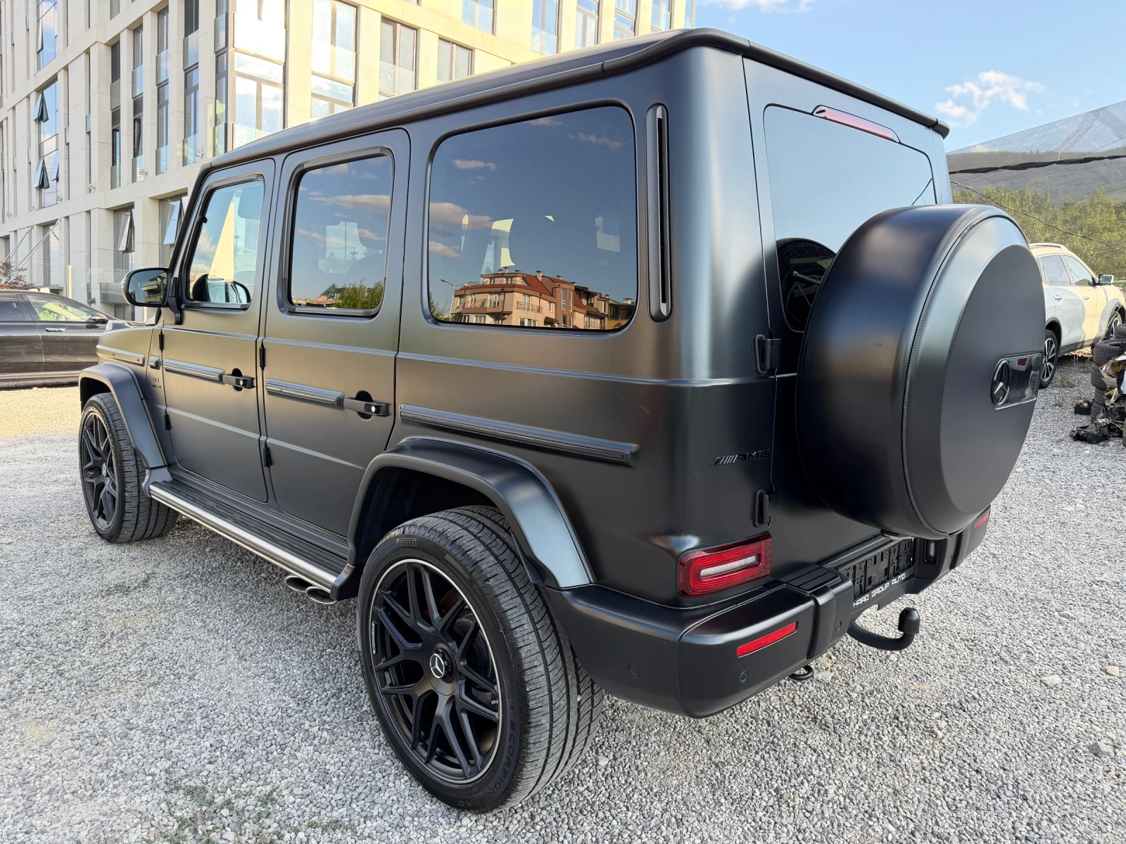 Mercedes-Benz G 63 AMG CARBON Exclusive Alcantara Обдухване Черен Мат, снимка 6 - Автомобили и джипове - 55906108