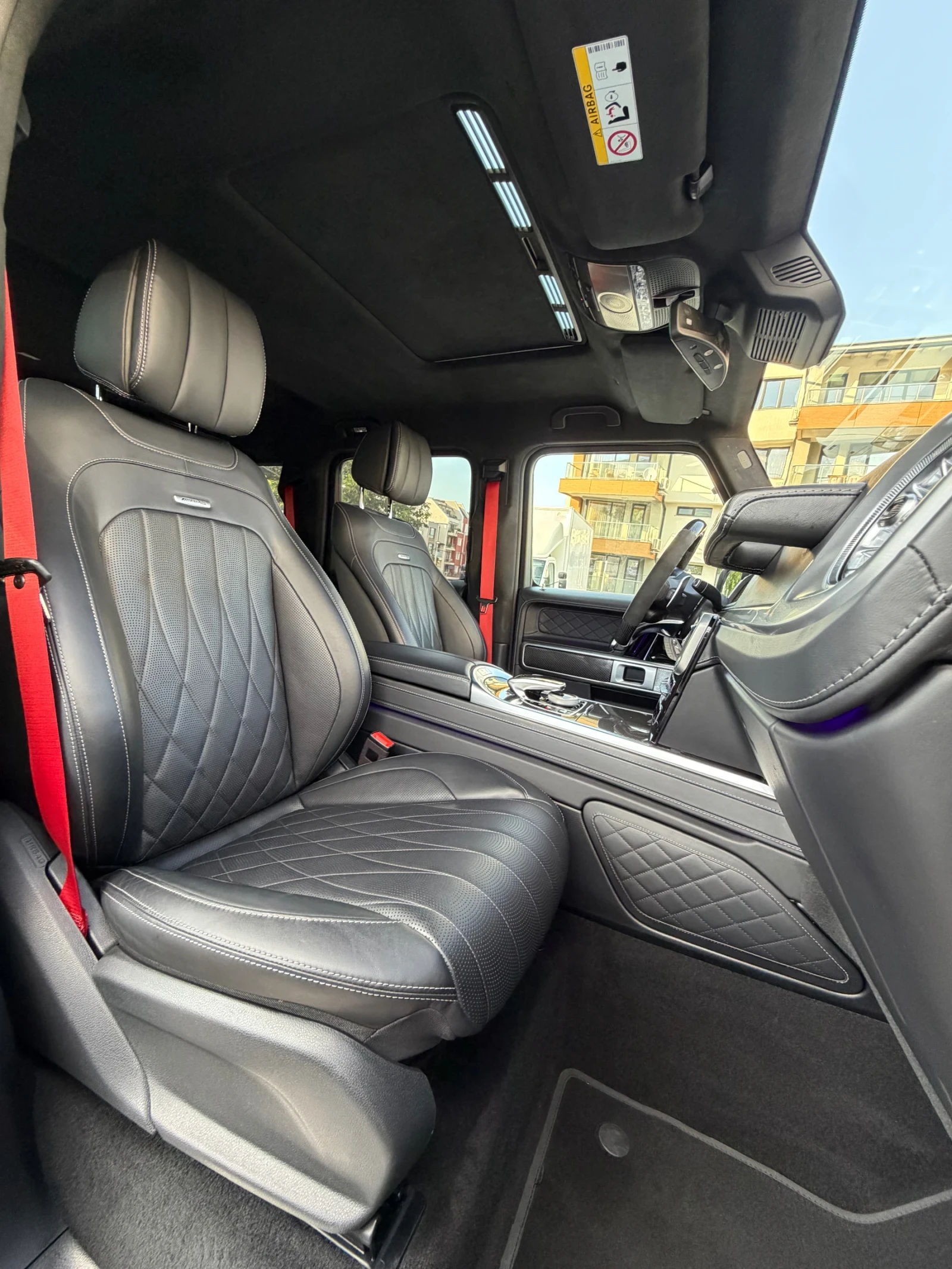Mercedes-Benz G 63 AMG CARBON Exclusive Alcantara Обдухване Черен Мат, снимка 10 - Автомобили и джипове - 55906108