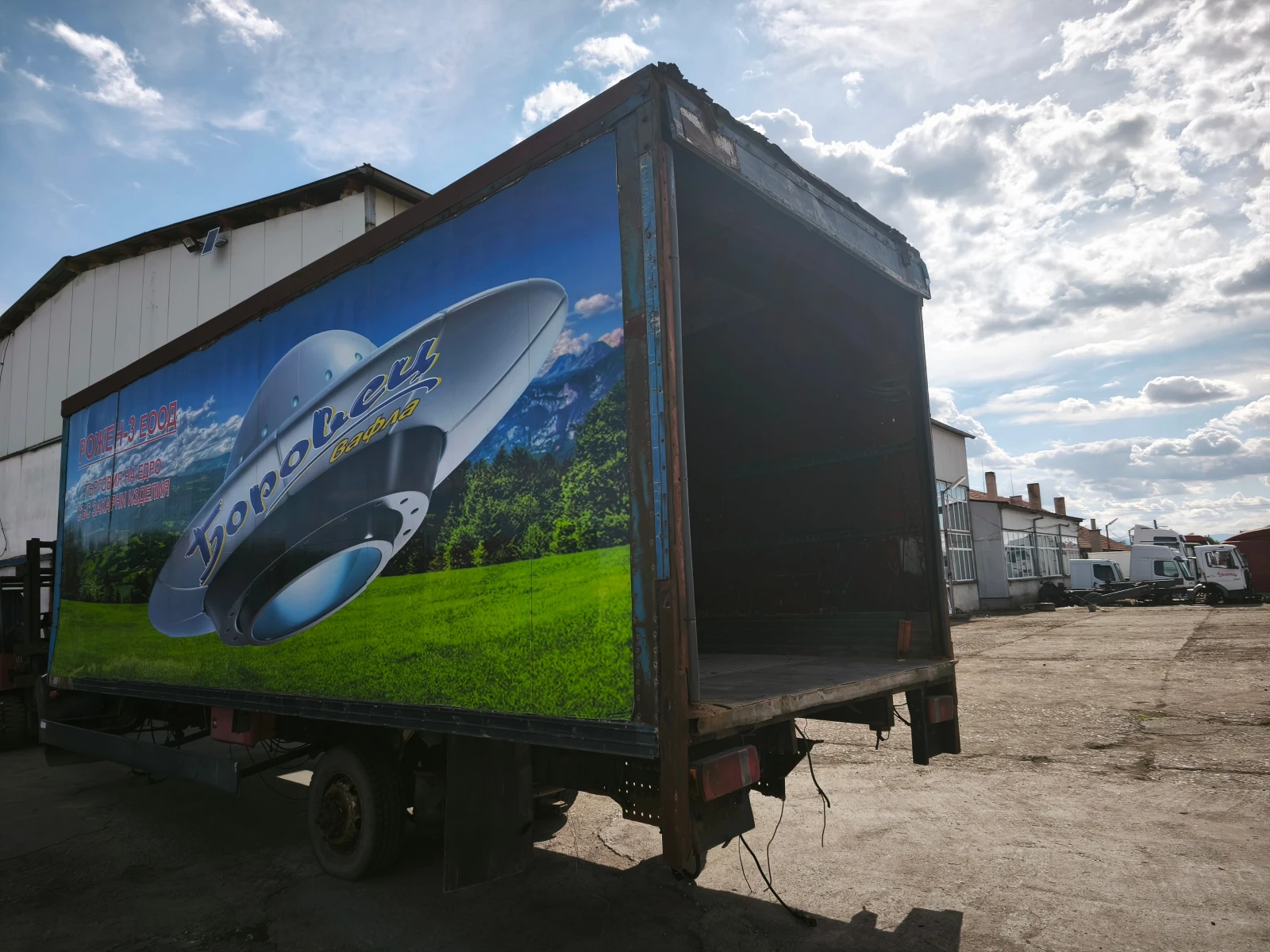 Mercedes-Benz Atego Фургон 7.20м - изображение 2