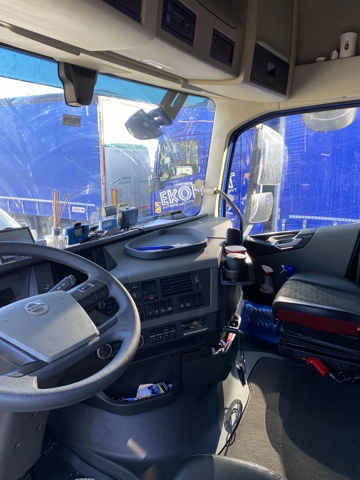Volvo Fh 460 E - SAVE - Налични 5 броя!!, снимка 14 - Камиони - 56258839