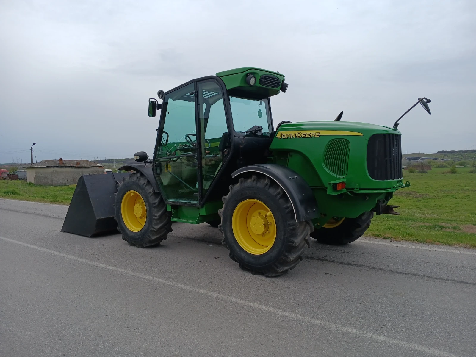 Телескопичен товарач John Deere John Deer 3215, снимка 5 - Селскостопанска техника - 56014599