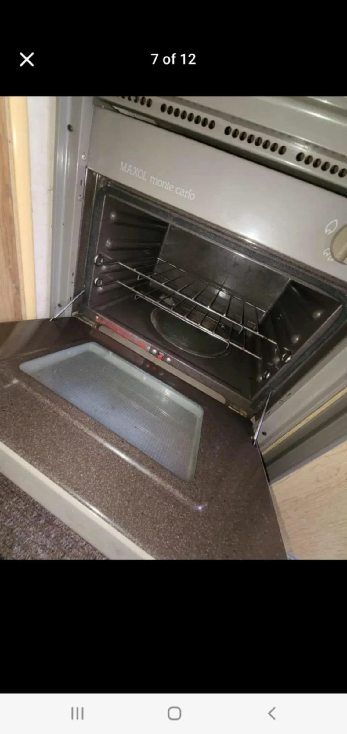 Каравана Swift, снимка 6 - Каравани и кемпери - 54089354