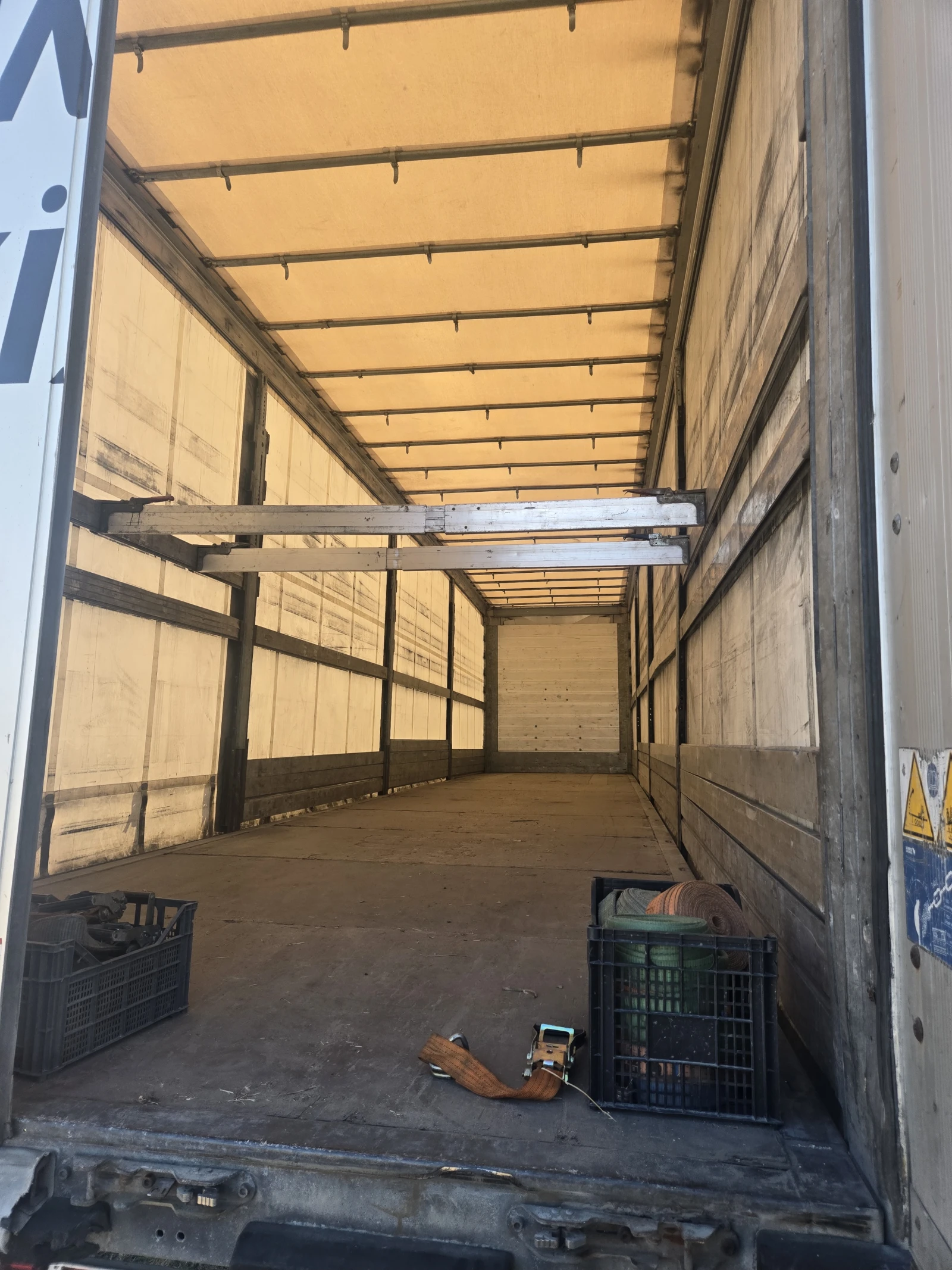 Полуремарке Schmitz SCS24L  VARIOS, снимка 17 - Ремаркета - 55981471
