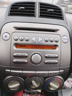 Daihatsu Sirion, снимка 7