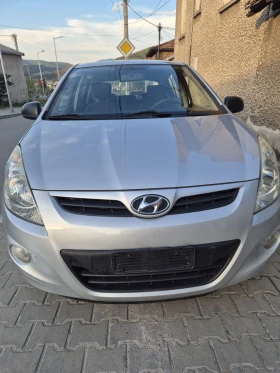 Hyundai I20 1.3i, снимка 1