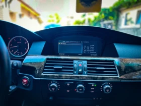 BMW 530 = NAVI= КОЖА= START/STOP= X-drive= KEYLES= - 10999 лв. - 21768397 11